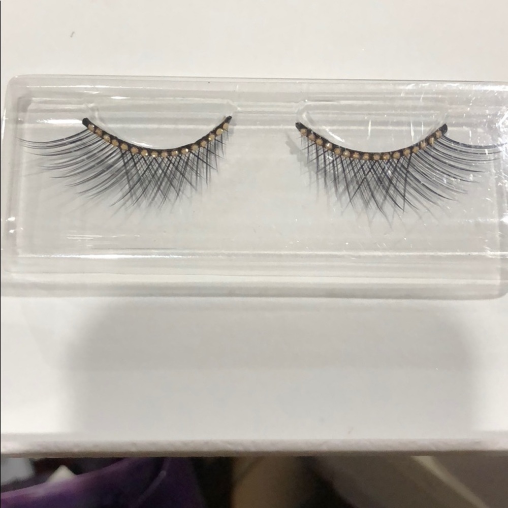 Dior Golden Ball lashes
